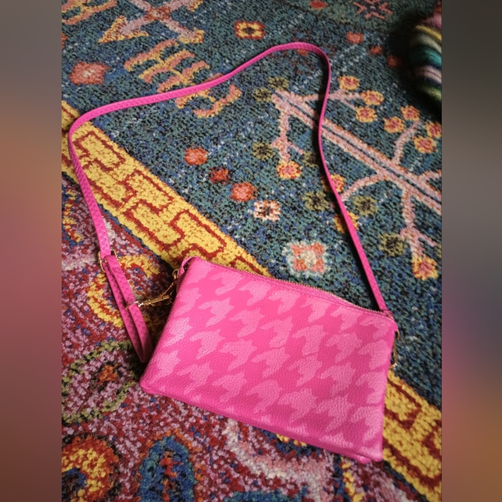 Jen & Co Pink Houndstooth 🩷 Crossbody